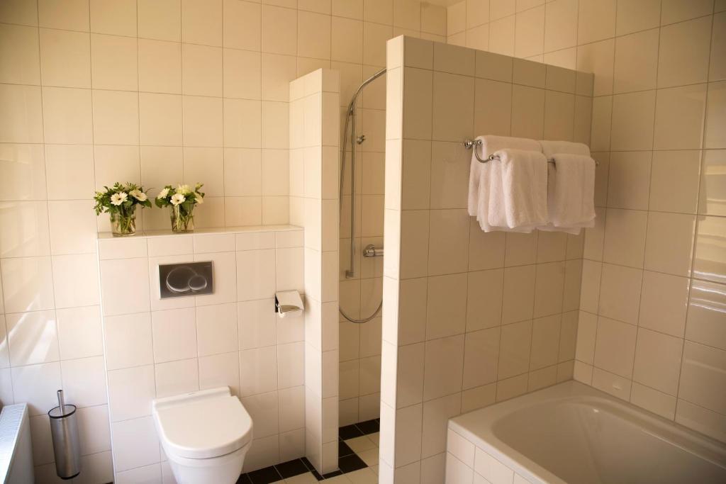 Stadspaleis Hotel & Restaurant Oldruitenborgh Vollenhove 객실 사진